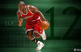 爱游戏体育入口 -密尔沃基雄鹿队